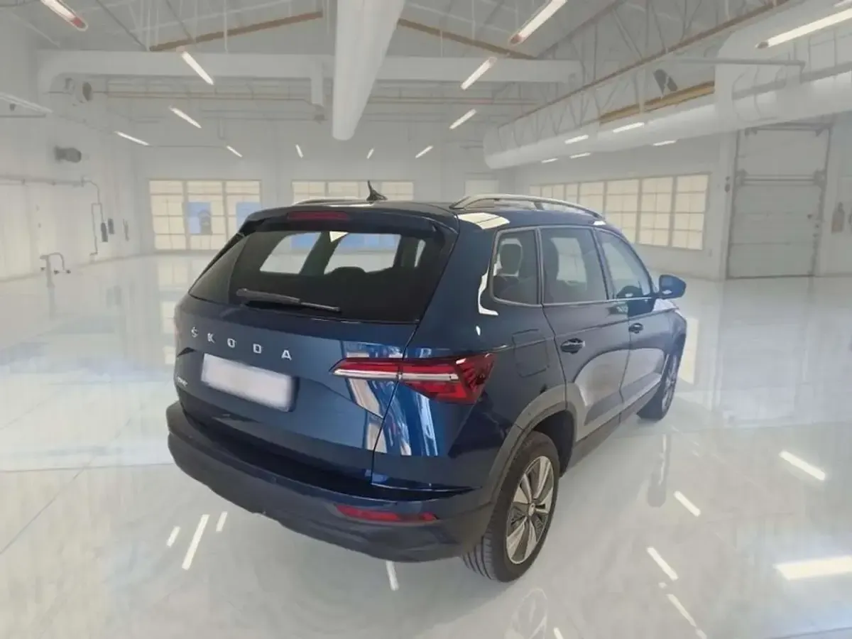 Usata Skoda Karoq Executive 116 CV (85 kW) 2023 Blu SUV