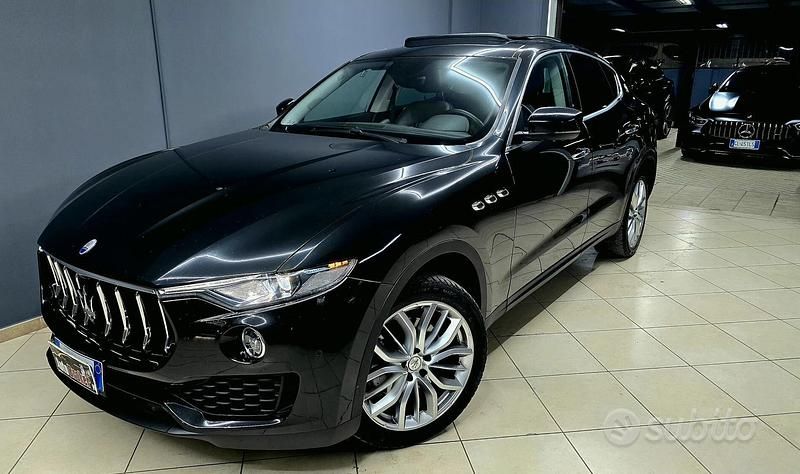 Usata Maserati Levante GranLusso 250 CV (183 kW) 2021 Nero SUV
