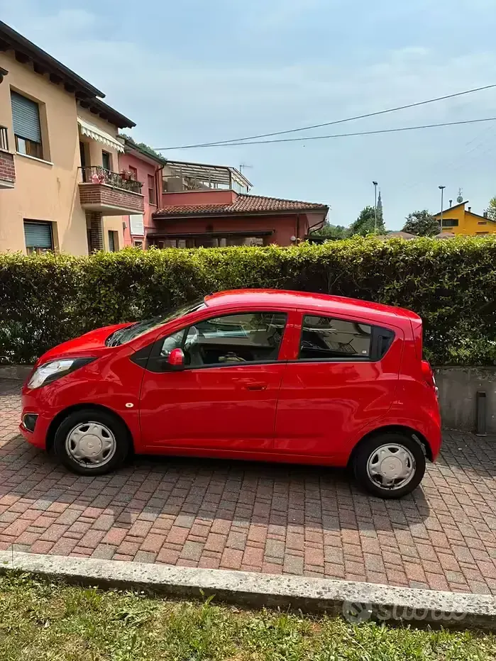 Usata Chevrolet Spark 68 CV (50 kW) 2014 Rosso Utilitaria