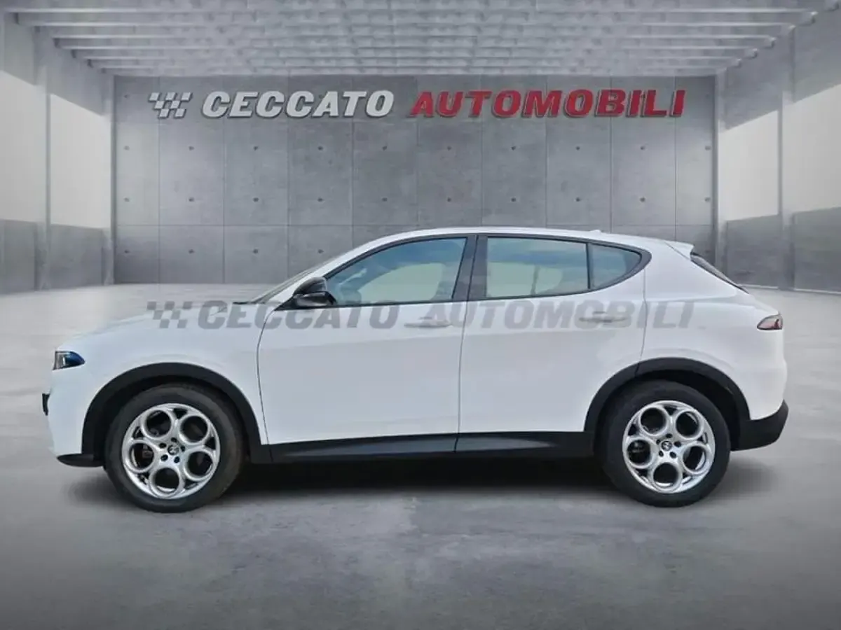 Usata Alfa Romeo Tonale Sprint 130 CV (95 kW) 2023 Bianco SUV