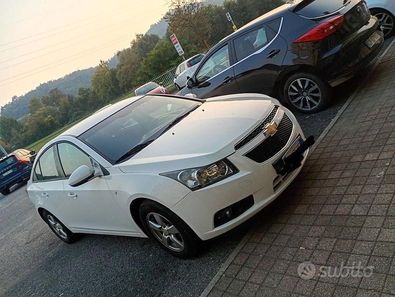 Usata Chevrolet Cruze LS 141 CV (103 kW) 2012 Berlina
