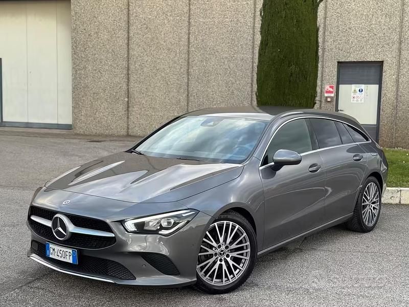 Usata Mercedes CLA200 Shooting Brake 150 CV (110 kW) 2023 Grigio Station wagon