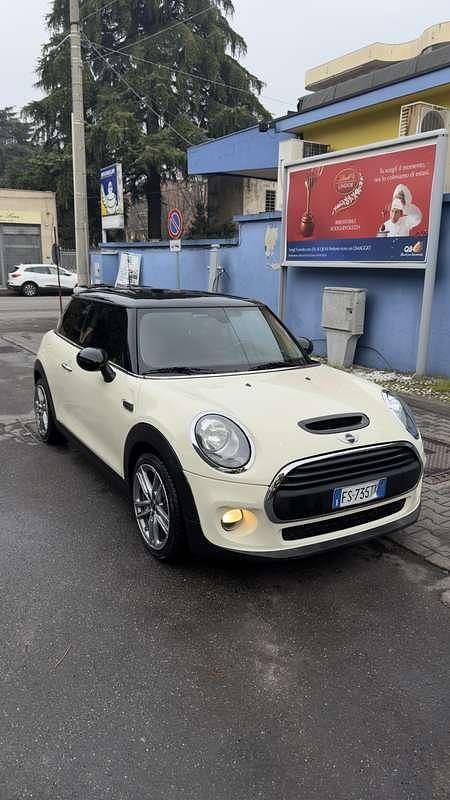 Usata Mini One D 95 CV (69 kW) 2018 Bianco Utilitaria