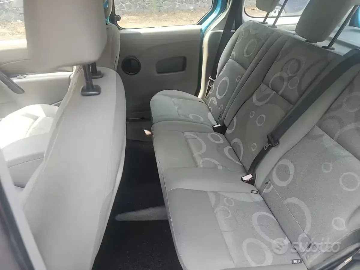 Usata Renault Kangoo Dynamique 116 CV (85 kW) 2008 Blu Monovolume