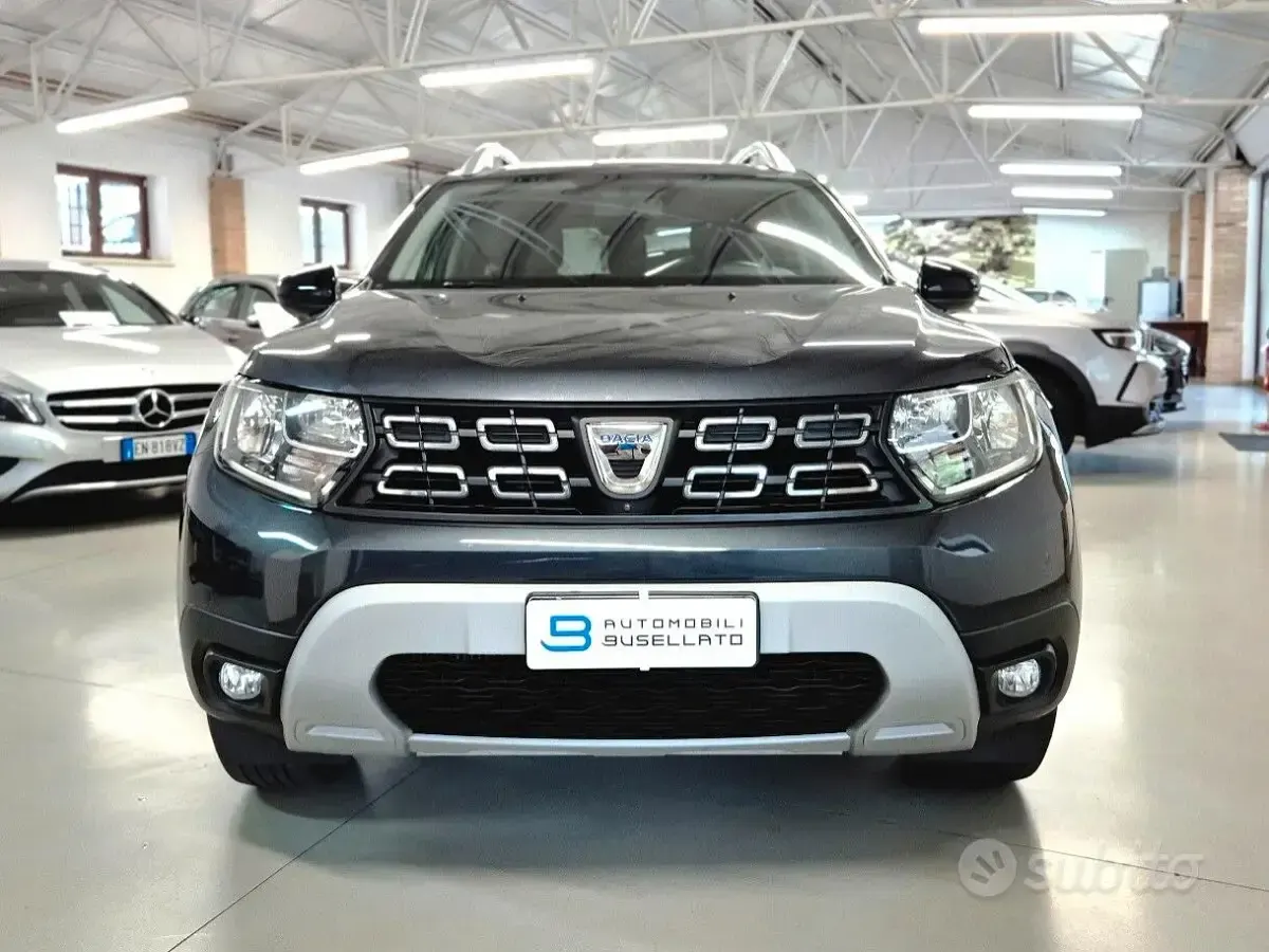 Usata Dacia Duster Anniversary 101 CV (74 kW) 2021 Grigio SUV