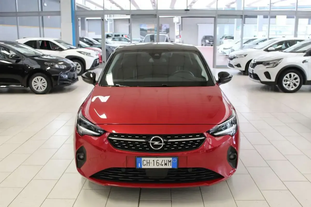 Usata Opel Blitz Edition 75 CV (55 kW) 2022 Rosso Berlina