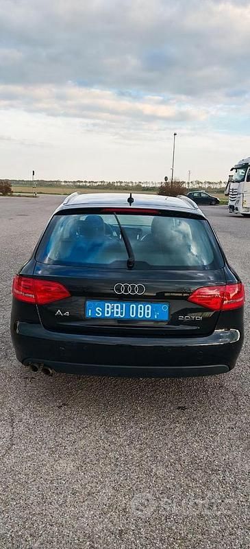 Usata Audi A4 143 CV (105 kW) 2009 Nero Station wagon