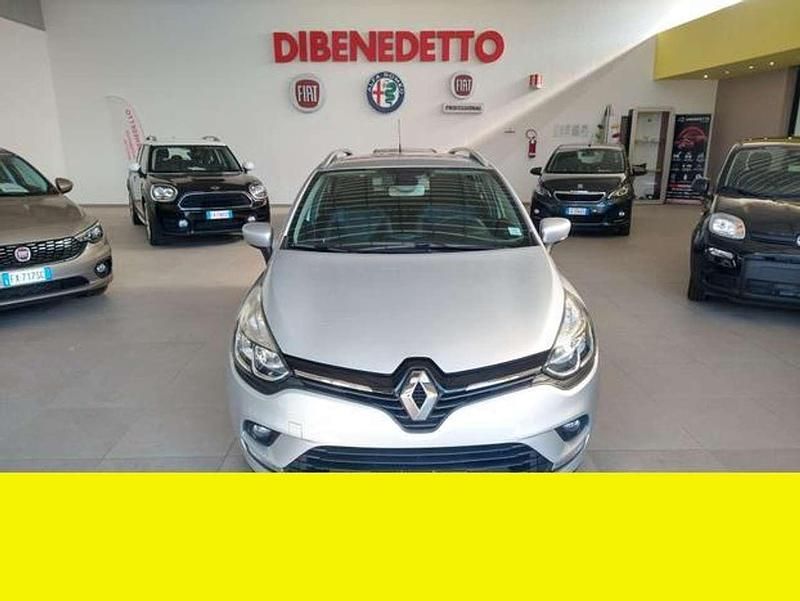 Other Usata 2017 Renault Clio GrandTour Station wagon | 9900 € (Buon prezzo) - Immagine 1/4