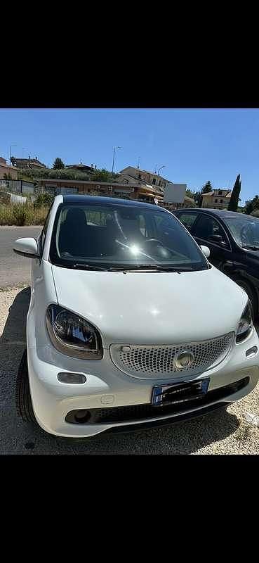 Usata Smart ForFour Passion 71 CV (52 kW) 2016 Utilitaria