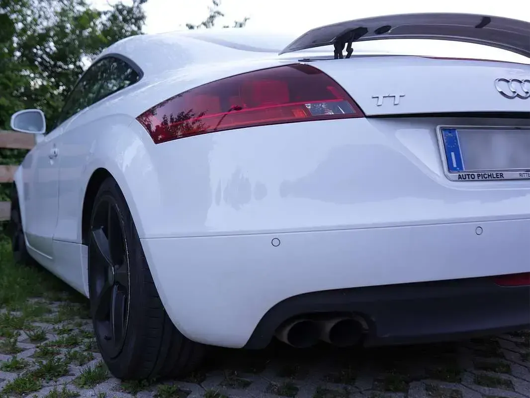 Usata Audi TT Ambiente 200 CV (147 kW) 2012 Bianco Coupé