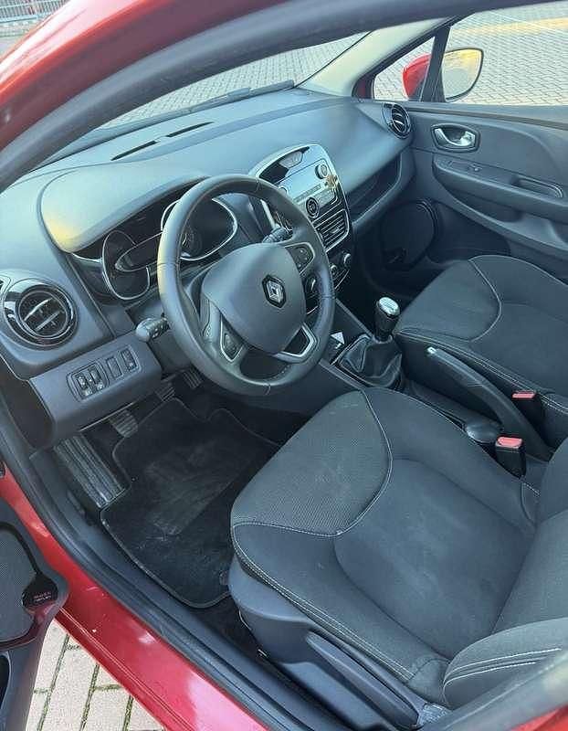 Usata Renault Clio V Intens 90 CV (66 kW) 2021 Berlina