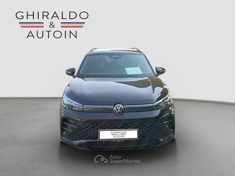 Gebraucht VW Tiguan R-line 193 PS (141 kW) 2025 Schwarz SUV