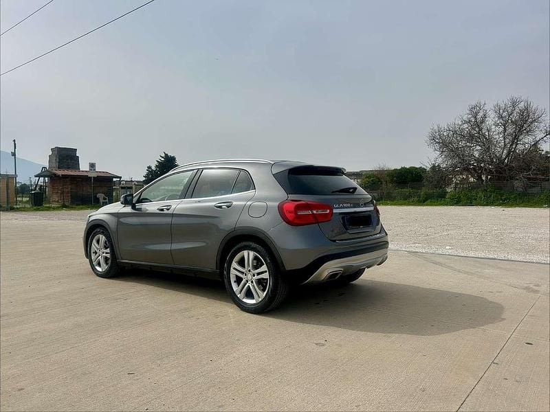 Usata Mercedes GLA180 Premium 109 CV (80 kW) 2016 Other SUV