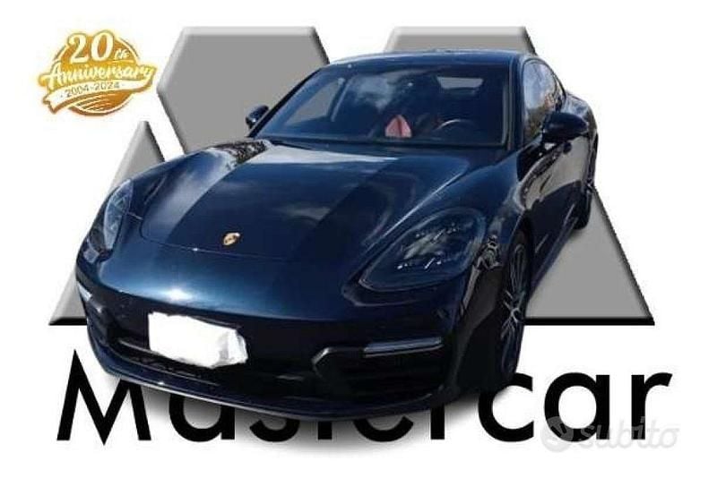 Usata Porsche Panamera 460 CV (338 kW) 2020 Blu/azzurro Berlina