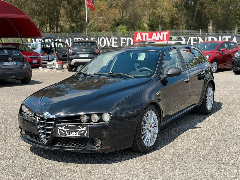 Usata Alfa Romeo 159 Distinctive 150 CV (110 kW) 2009 Nero Station wagon