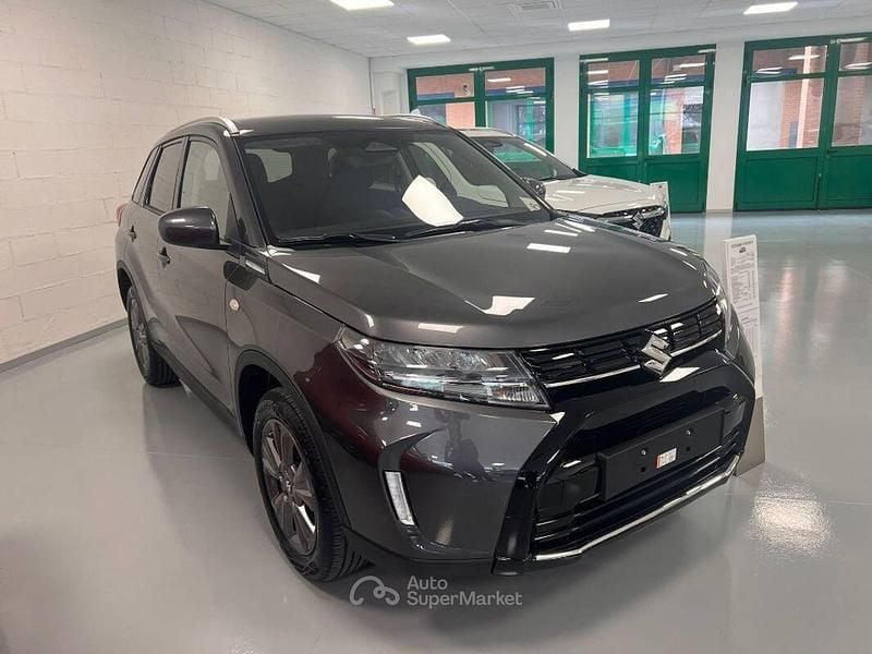 Nuova 2025 Suzuki Vitara Cool SUV | 22.700 € (Buon prezzo) - Immagine 1/4