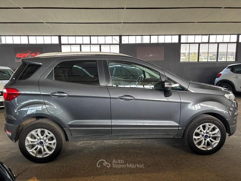 Usata Ford Ecosport Titanium 95 CV (69 kW) 2016 Grigio SUV