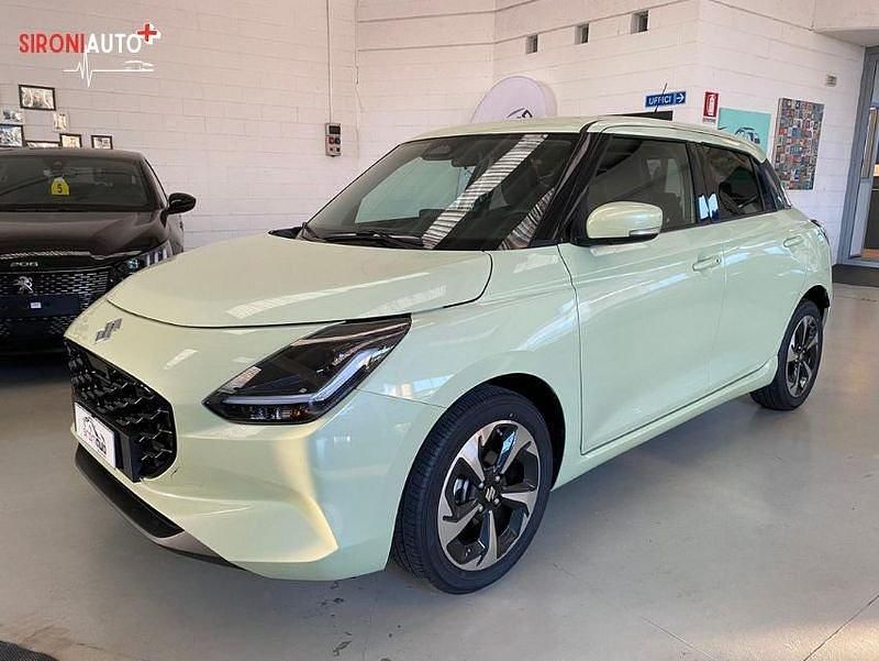 Verde Usata 2024 Suzuki Swift Due volumi | 18.900 € (Buon prezzo) - Immagine 1/4