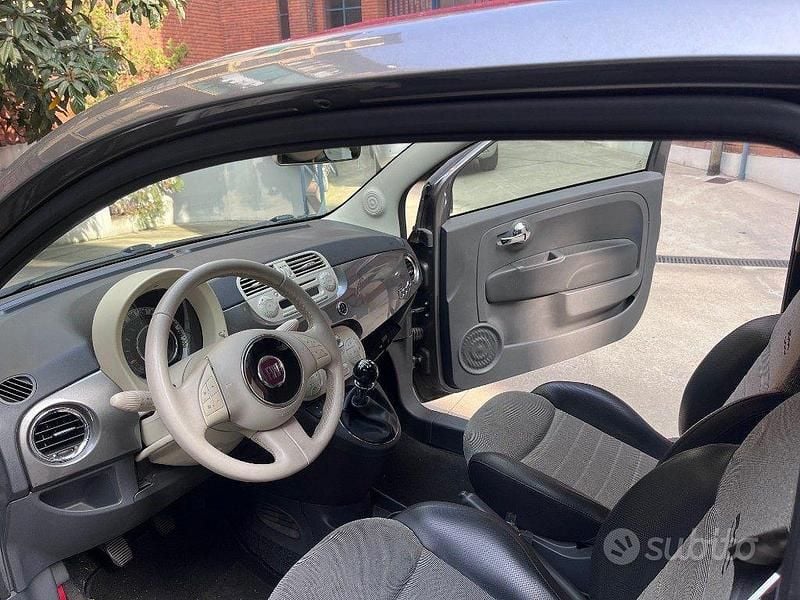 Usata Fiat 500C Lounge 84 CV (61 kW) 2011 Grigio metallizzato Cabrio