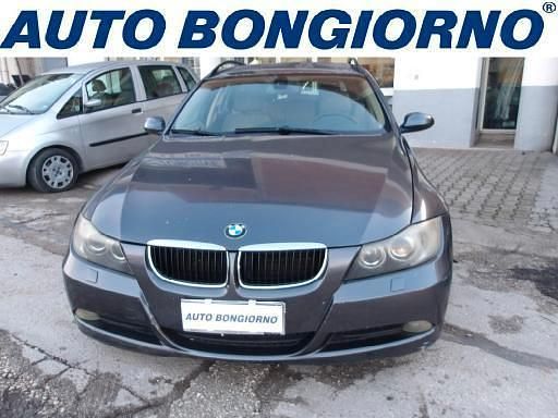 Usata BMW 320 Efficient Dynamics 163 CV (119 kW) 2005 Giallo Station wagon