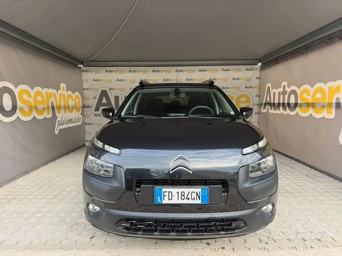 Usata Citroën C4 Cactus PureTech 82 CV (60 kW) 2016 Nero Utilitaria