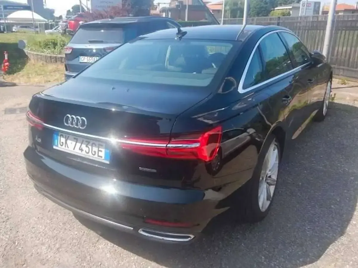Usata Audi A6 Sport 204 CV (150 kW) 2022 Nero Berlina