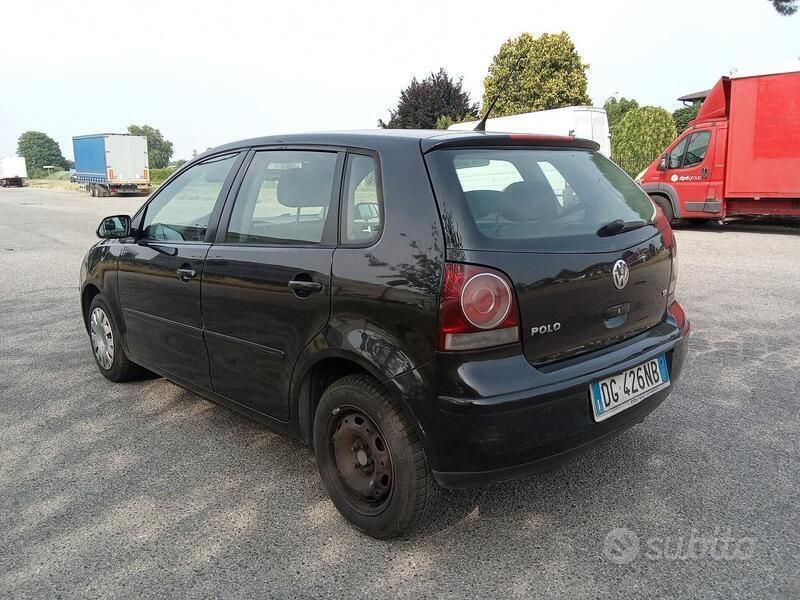Occasion VW Polo Comfortline 69 ch (50 kW) 2007 Noir Berline
