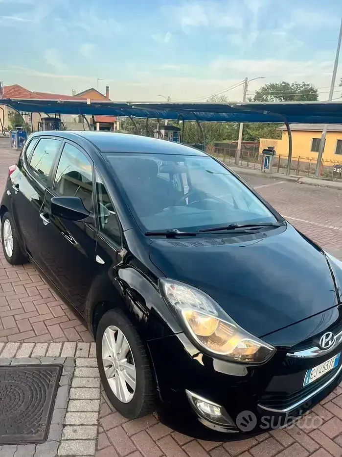 Usata Hyundai ix20 90 CV (66 kW) 2011 Nero Utilitaria