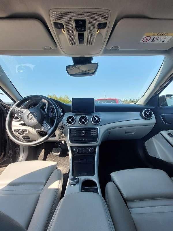 Usata Mercedes GLA200 Premium 136 CV (100 kW) 2016 Nero SUV