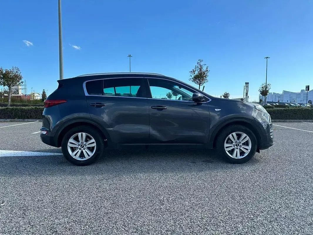Usata Kia Sportage 116 CV (85 kW) 2018 Grigio SUV