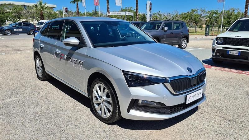 Usata Skoda Scala Style 90 CV (66 kW) 2022 Argento Utilitaria
