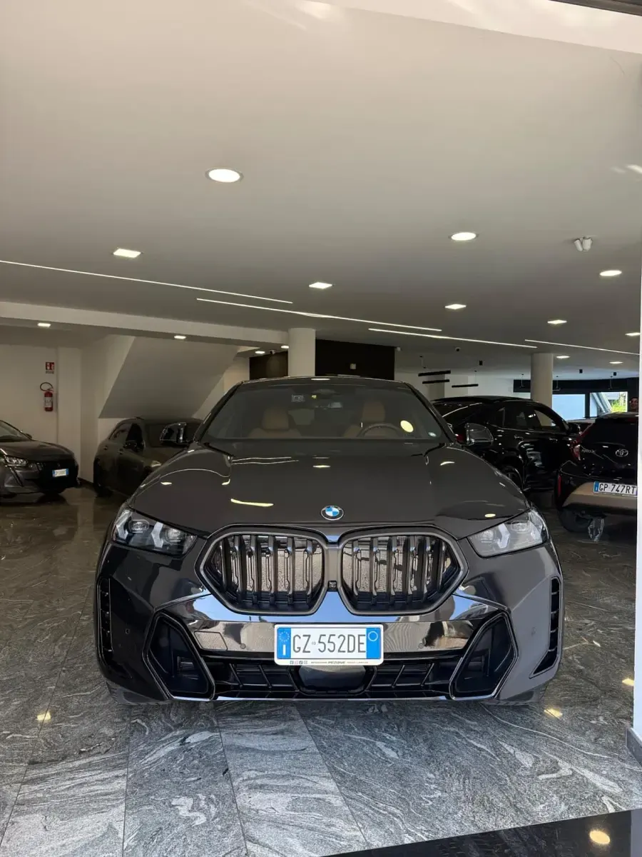 Usata BMW X6 M Sport 285 CV (209 kW) 2025 Nero SUV
