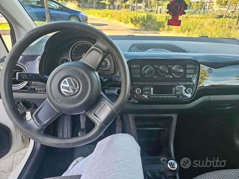 Usata VW up! 2014 Bianco Utilitaria