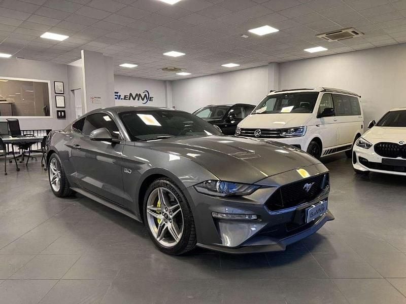 Usata Ford Mustang GT Fastback 450 CV (330 kW) 2025 Grigio scuro Coupé