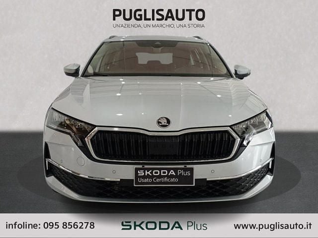 Usata Skoda Octavia Executive 150 CV (110 kW) 2025 Argento Station wagon