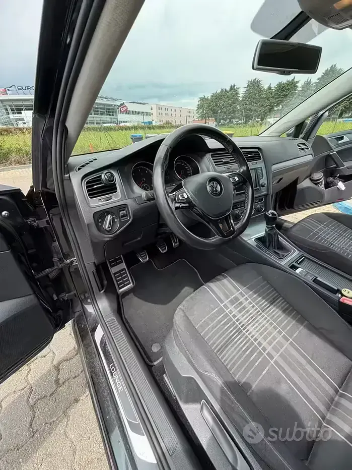 Usata VW Golf VII 110 CV (80 kW) 2016 Nero Berlina