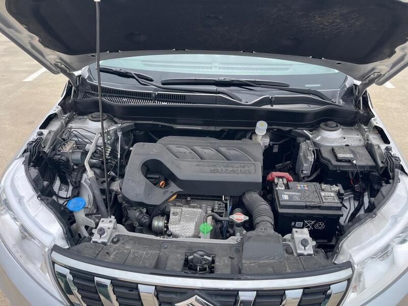 Usata Suzuki Vitara 111 CV (81 kW) 2019 Grigio SUV