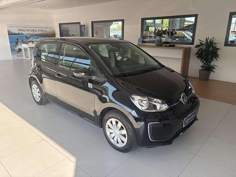 Usata VW e-up! 61 kW (83 CV) 2021 Nero Utilitaria