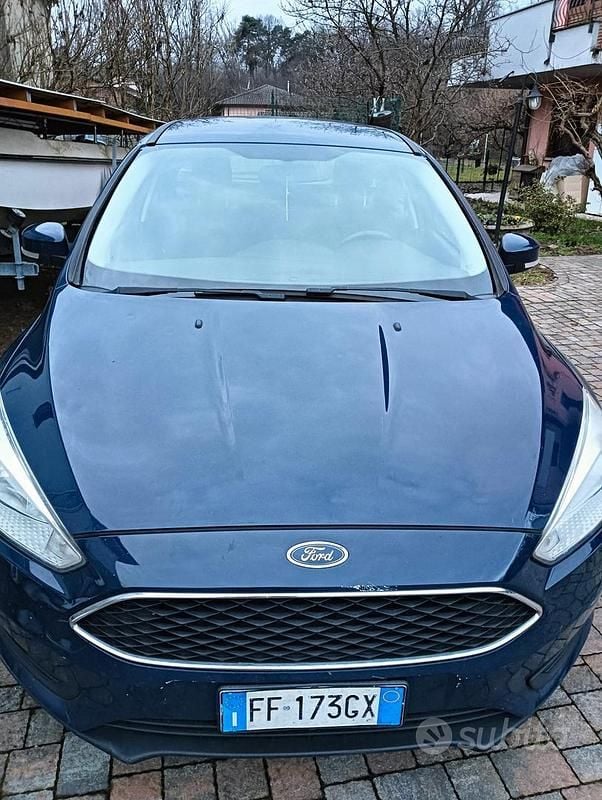 Usata Ford Focus SE 2014 Blu Station wagon