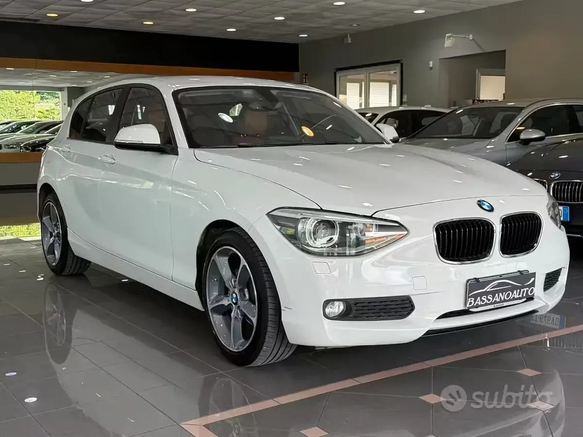 Usata BMW 116 Comfort Edition 116 CV (85 kW) 2014 Bianco Utilitaria