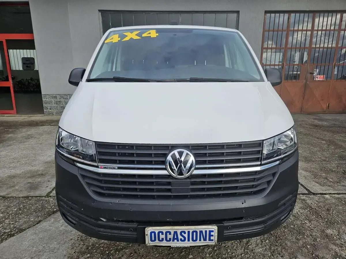 Usata VW Transporter 150 CV (110 kW) 2021 Bianco Furgone