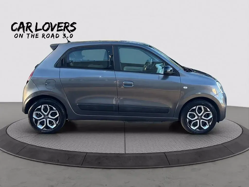 Usata Renault Twingo Equilibre 60 kW (82 CV) 2022 Grigio scuro Utilitaria