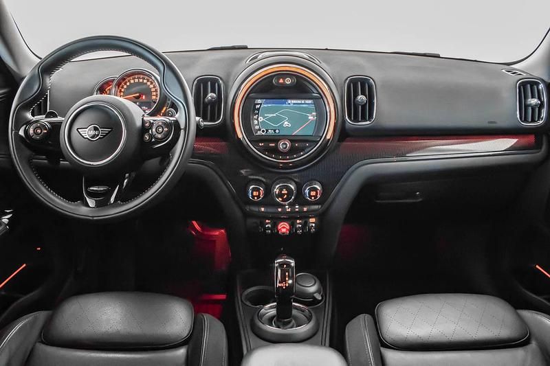 Usata Mini Cooper S Countryman Hype 192 CV (141 kW) 2019 Melting silver SUV
