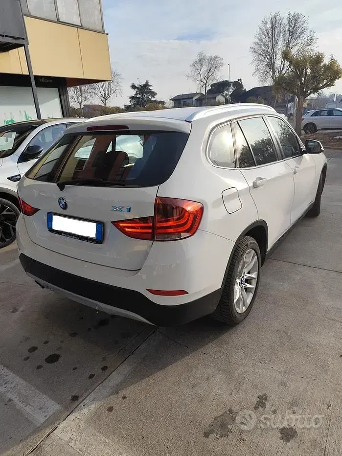 Usata BMW X1 116 CV (85 kW) 2015 SUV