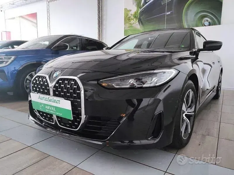 Usata BMW 420 Coupé Sport Line 190 CV (139 kW) 2022 Nero Coupé