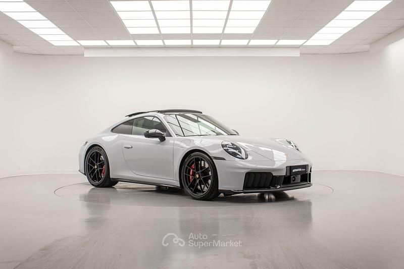 Usata Porsche 911 485 CV (356 kW) 2024 Gray Coupé