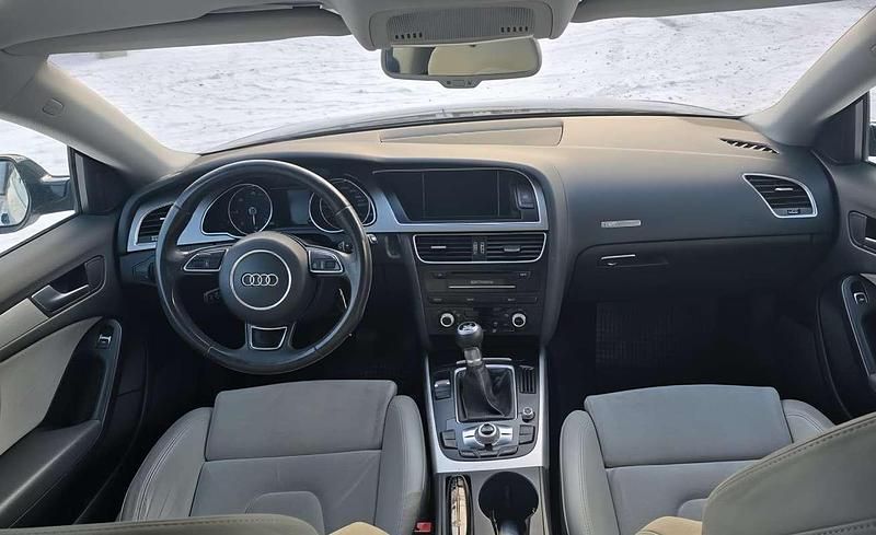 Usata Audi A5 Sportback Ambiente 177 CV (130 kW) 2012 Blu/azzurro Utilitaria