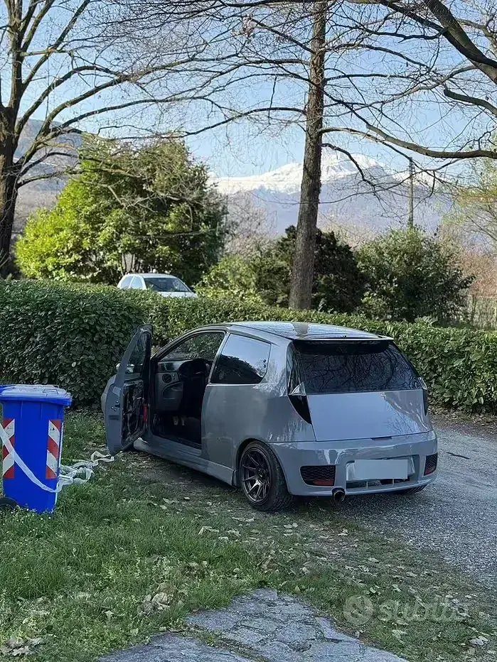Usata Fiat Punto 60 CV (44 kW) 2000 Grigio Utilitaria