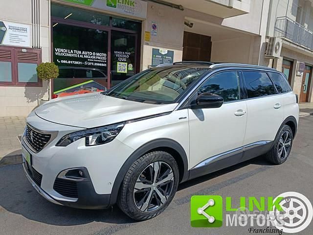 Usata Peugeot 5008 GT-line 130 CV (95 kW) 2018 Bianco SUV