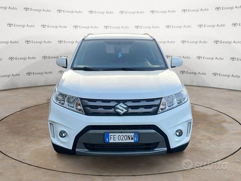 Usata Suzuki Vitara Cool 120 CV (88 kW) 2016 Bianco SUV